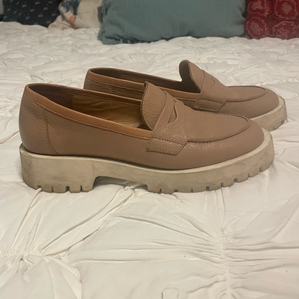 Shoes - Picture 2 of 2